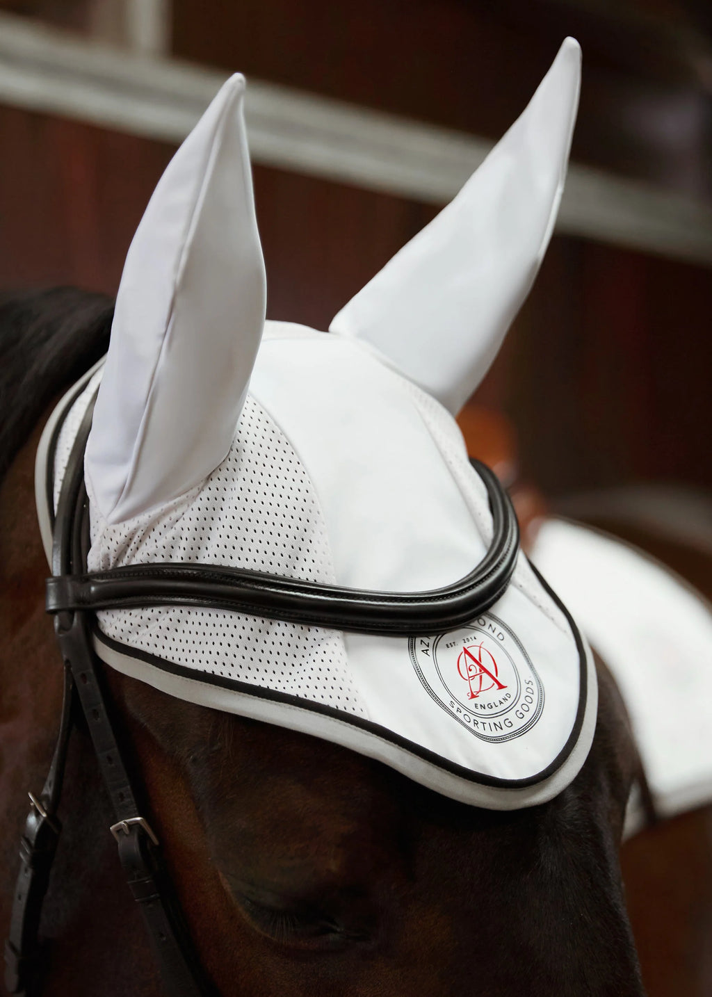 WHITE SPORTING GOODS SADDLE CLOTH SET- FULL